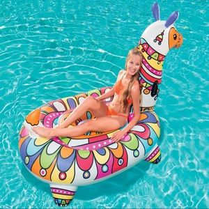 Pop Llama Ride-on Float